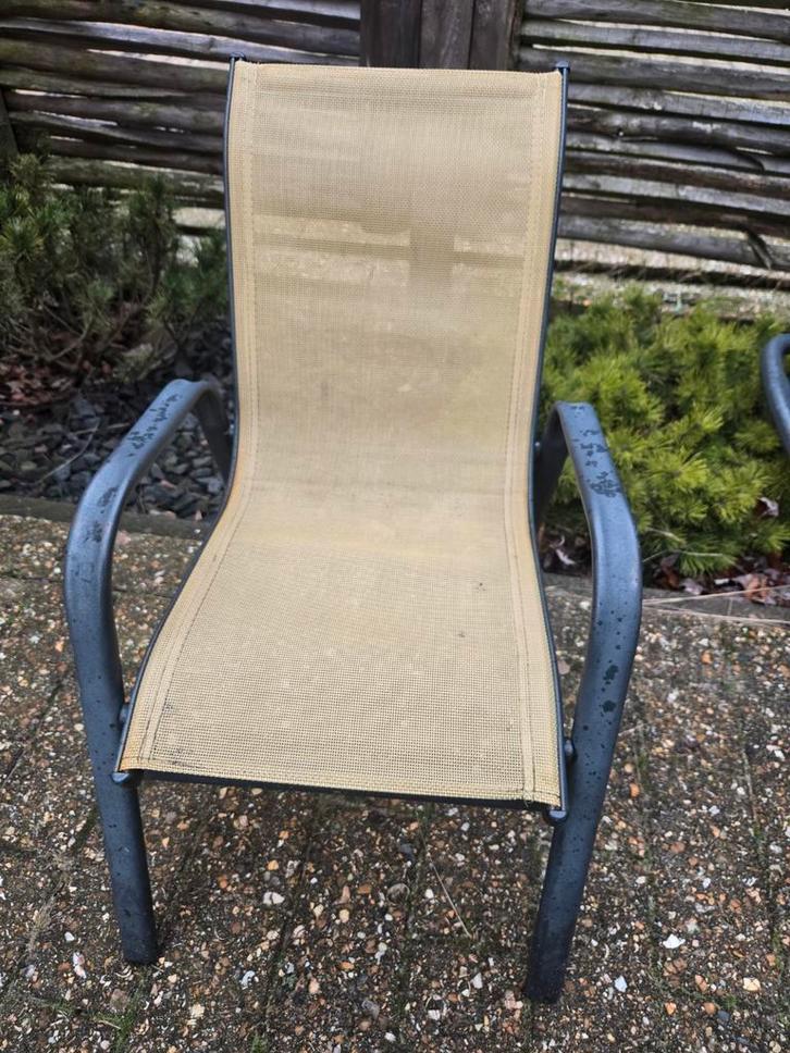 Leuk kinderstoeltje voor buiten, tot 6 jaar, Tuin en Terras, Tuinstoelen, Ophalen