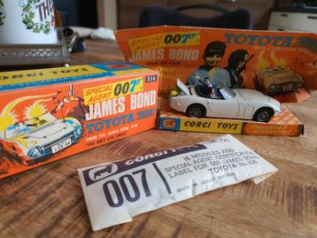 Corgi James Bond Toyota 2000GT beschikbaar voor biedingen