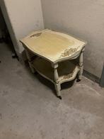 Theetafel met wieltjes, Ophalen