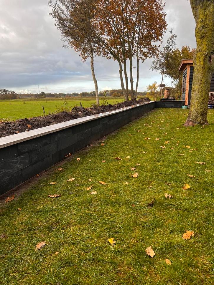 Stratenmaker heeft tijd, Diensten en Vakmensen, Tuinmannen en Stratenmakers, Bestrating, Hekwerk of Schuttingen, Tuin- of Vijveraanleg