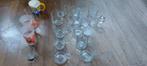 16 glazen theeglazen en 1 kunststof kinderdrinkbeker, Huis en Inrichting, Keuken | Servies, Glas of Glazen, Nieuw, Ophalen of Verzenden