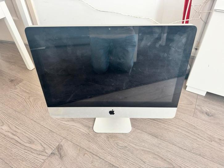 Apple iMAC 21.5-inch (mid 2011) i7 zonder harde schijf, Computers en Software, Monitoren, Zo goed als nieuw, 61 t/m 100 Hz, Ingebouwde speakers