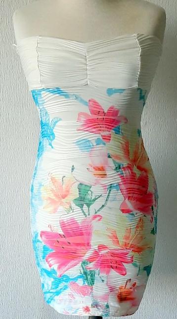 Jurkje Zomer wit/gekleurde bloemen. Jane Norman. mt.S beschikbaar voor biedingen