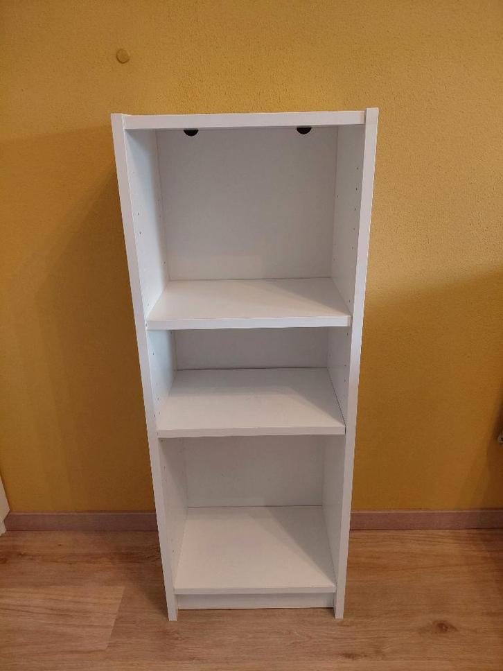 Ikea billy boekkast wit, Huis en Inrichting, Kasten | Boekenkasten, Zo goed als nieuw, Minder dan 50 cm, 100 tot 150 cm, 25 tot 50 cm