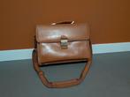 Castelijn & Beerens Verona Leren aktetas 15,6", Computers en Software, Laptoptassen, Ophalen of Verzenden, 15 inch, Zo goed als nieuw