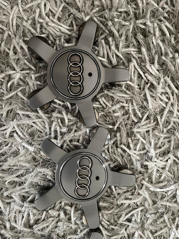 Audi Wieldoppen Set - 8R0 601 165 beschikbaar voor biedingen