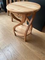 Bijzettafel met fraai houtsnijwerk, Minder dan 55 cm, Gebruikt, Rond, Hout