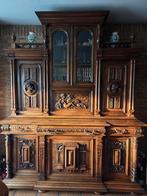 Henri Deux kast, Ophalen