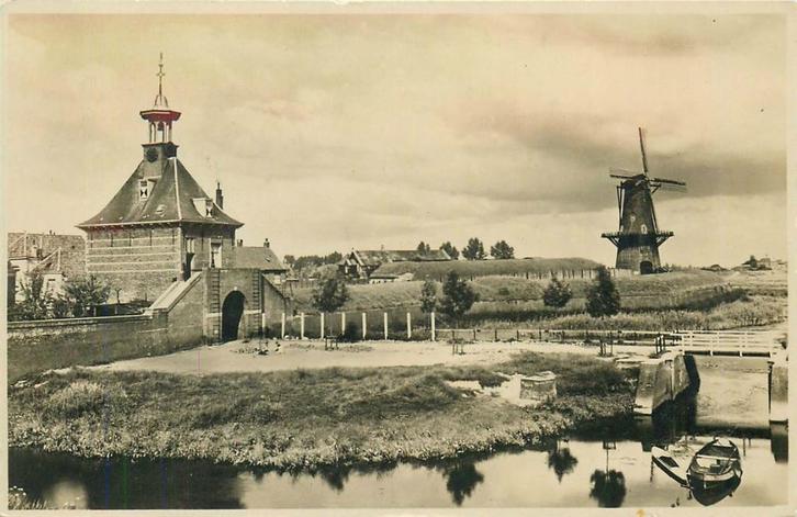 701382043 Gorinchem Dalempoort, Verzamelen, Ansichtkaarten | Nederland, Zuid-Holland, Voor 1920, Verzenden