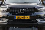 Volvo XC40 1.5 T3 Momentum, Gebruikt, Euro 6, 156 pk, Zwart