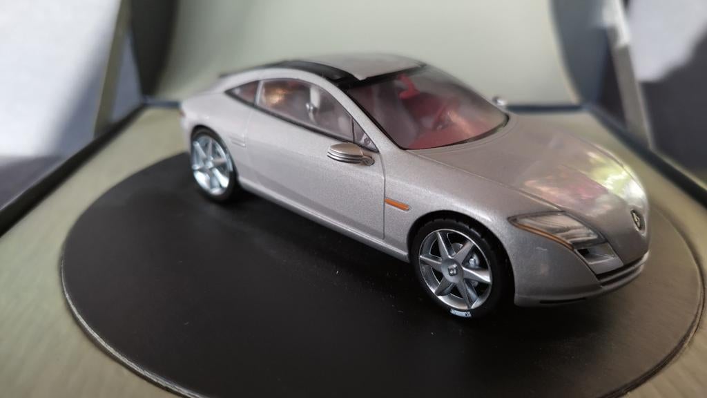 Renault Fluence Concept 1:43 Norev Pol, Avenue Bohlen 70 72 Vaulx en Velin France, Auto, Verzenden, Nieuw