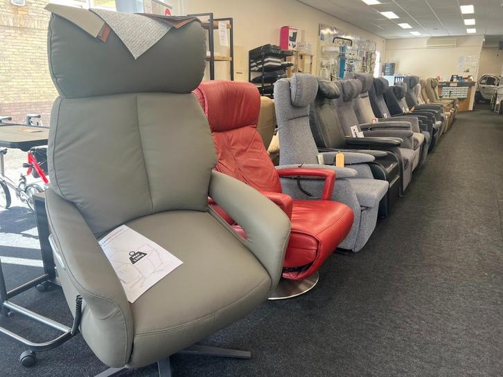 STA OP STOEL REPARATIE VAN ALLE MERKEN, Diversen, Verpleegmiddelen, Gebruikt, Ophalen