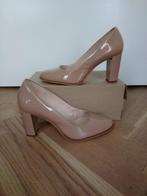 Clarks Pumps Nude Rose Pink 39.5, Ophalen of Verzenden, Hoge laarzen, Roze, Zo goed als nieuw