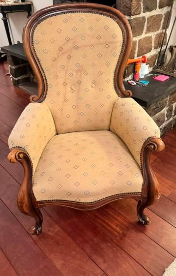 Antieke Chesterfield Dames Armfauteuil beschikbaar voor biedingen