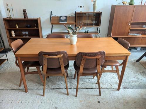 Vintage teakhouten uitschuifbare eettafel, Huis en Inrichting, Tafels | Eettafels, Zo goed als nieuw, 50 tot 100 cm, 150 tot 200 cm