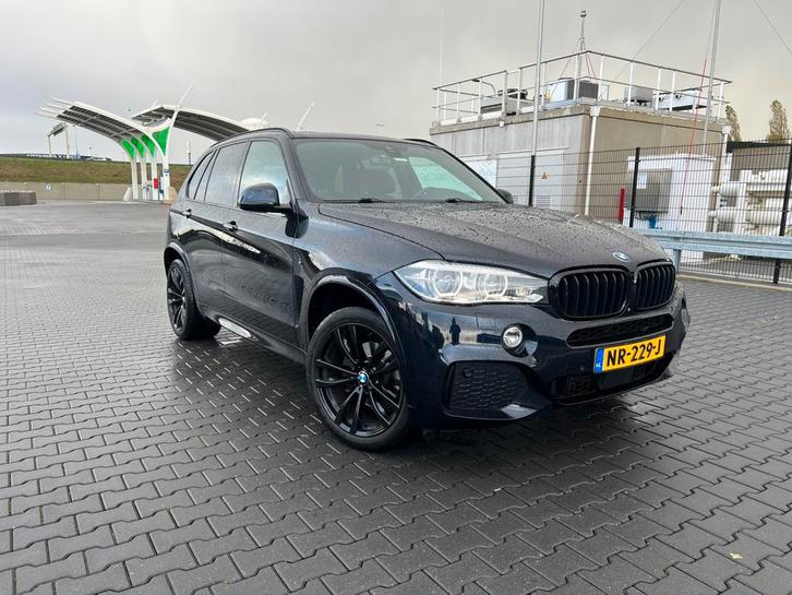 BMW X5 XDrive 30d M Sport(2017)Full 100% 360 Dealer PANO HUD, Auto's, BMW, Particulier, X5, 360° camera, 4x4, ABS, Achteruitrijcamera