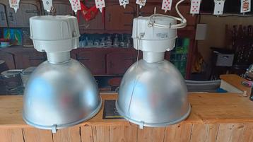 Industriële lampen aluminium IP24 400 watt E40 4 stuks beschikbaar voor biedingen