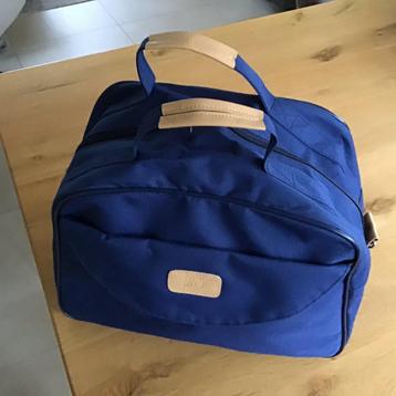Klein weekend tasje,maat 35X25, Nieuw! beschikbaar voor biedingen