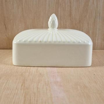Wedgwood Edme deksel botervloot beschikbaar voor biedingen