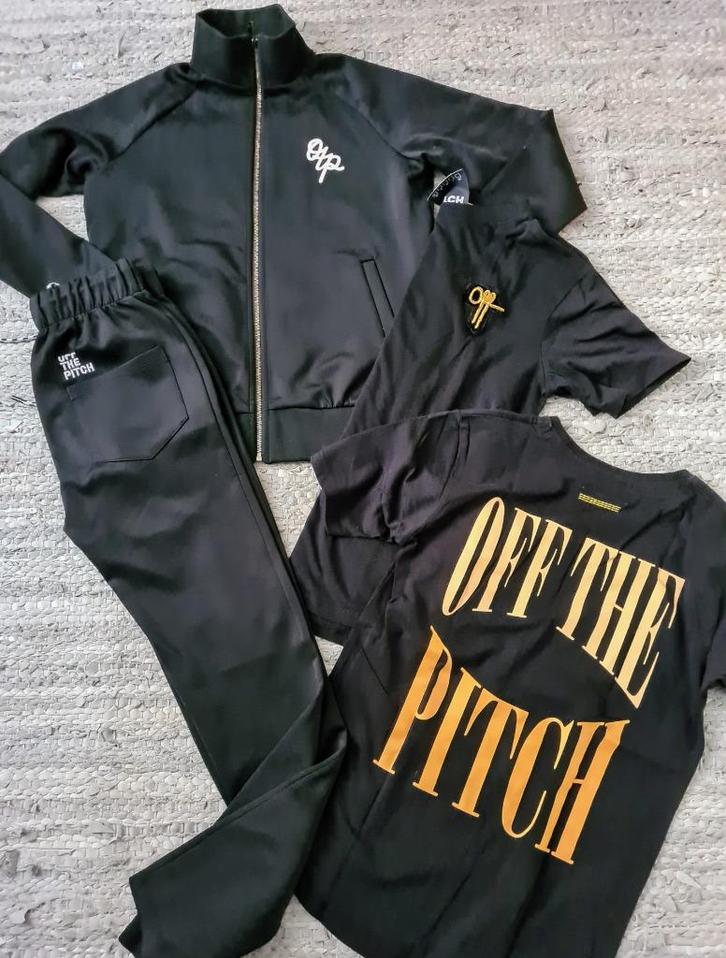Off The Pitch 4 delige set maat xs, Kleding | Heren, Heren-kledingpakketten, Zo goed als nieuw, Maat 46 (S) of kleiner, Verzenden