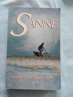 M. van den Berg - Sanne, Ophalen of Verzenden, Zo goed als nieuw, M. van den Berg