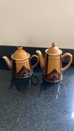Koffie en theepot okergeel met bruin, Ophalen