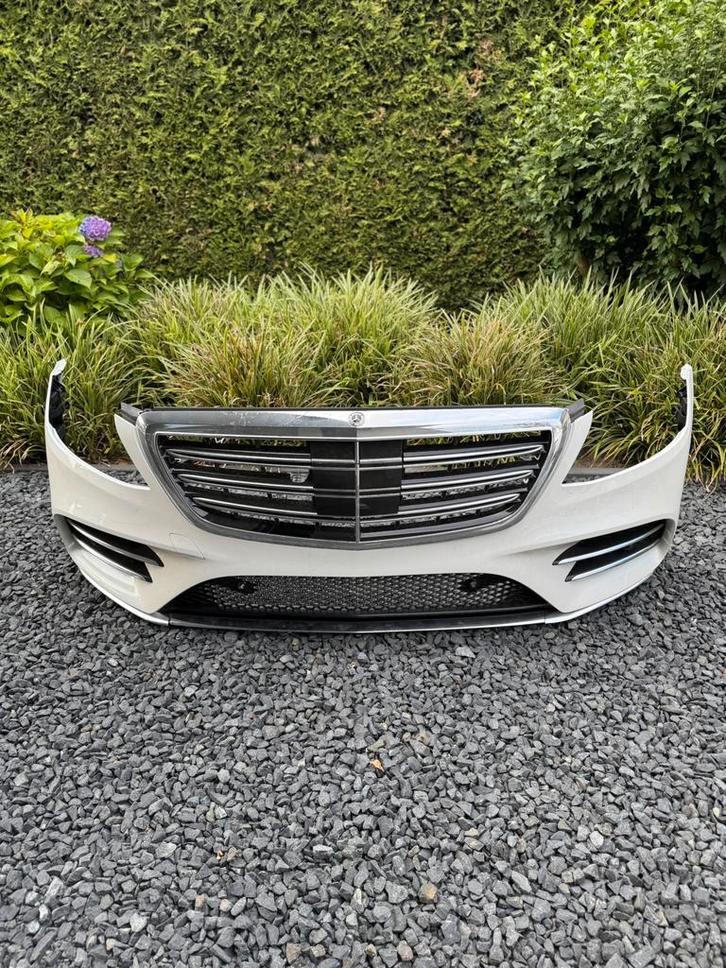 AMG voorbumper orgineel M.B  S Klasse 2013/2018 wit W222, Auto-onderdelen, Carrosserie en Plaatwerk, Bumper, Voor, Ophalen
