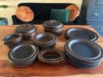 Arabia Ruska servies - 23-delig vintage, Ophalen, Gebruikt, Keramiek, Overige stijlen