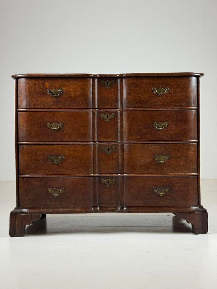 Hollandse ladekast eiken antiek 1760, Huis en Inrichting, Kasten | Ladekasten, Gebruikt, Minder dan 100 cm, 50 tot 100 cm, 25 tot 50 cm