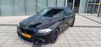 BMW 5-Serie 3.0 535I AUT 2010 Zwart youngtimer, Auto's, Automaat, Achterwielaandrijving, 1675 kg, 2000 kg
