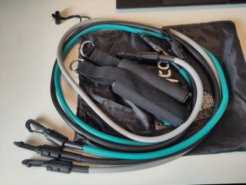 weerstandsbandenset met zachte handvaten, bewaartas en instr beschikbaar voor biedingen