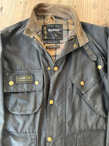 Barbour International wax jas beschikbaar voor biedingen