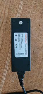 Foscam POE injector PSE30, Computers en Software, Netwerk switches, Ophalen of Verzenden, Zo goed als nieuw