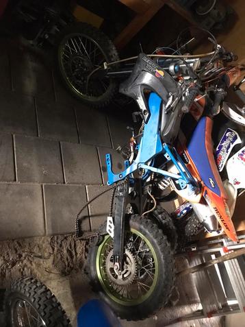 Pitbike onderdelen  beschikbaar voor biedingen