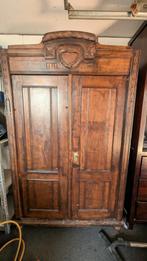 Houten kast met slot , gratis afhalen, Ophalen