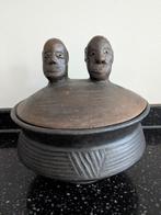 Afrikaanse Pot met Mannenhoofden - Wereldwinkel, Ophalen of Verzenden
