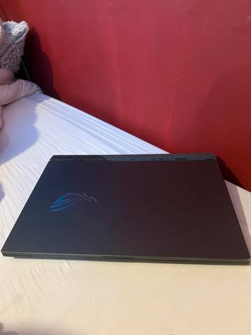 ASUS rog g713r gaming laptop beschikbaar voor biedingen