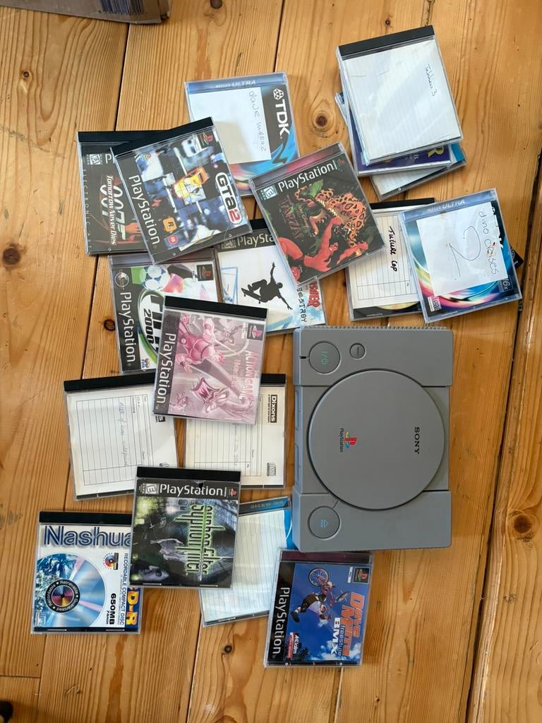 PlayStation 1 console met gekopieerde spellen, Spelcomputers en Games, Ophalen, Zo goed als nieuw