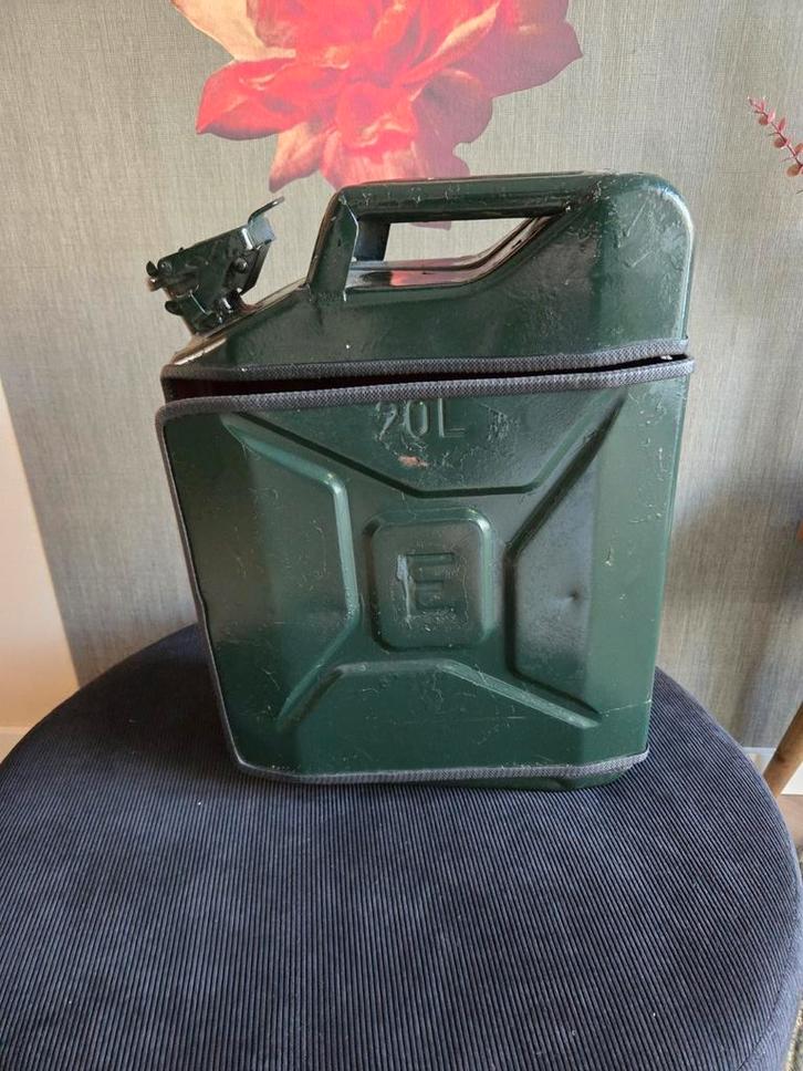 Jerrycan minibar vintage bar, Huis en Inrichting, Woonaccessoires | Overige, Zo goed als nieuw, Ophalen of Verzenden