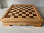 Houten kistje:schaken, dammen, poker, backgammon etc,, Ophalen of Verzenden, Nieuw