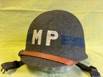 US M1 helm Military Police 101st Airborne (repro), Verzamelen, Ophalen of Verzenden