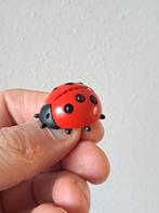 Lieveheersbeestje, kunststof 3x3x1.5cm, Verzamelen, Ophalen of Verzenden, Zo goed als nieuw, Dier