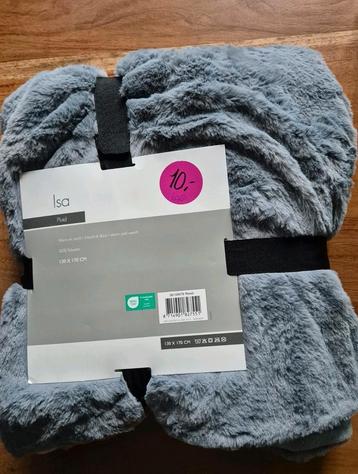 Deken super zacht nieuw beschikbaar voor biedingen