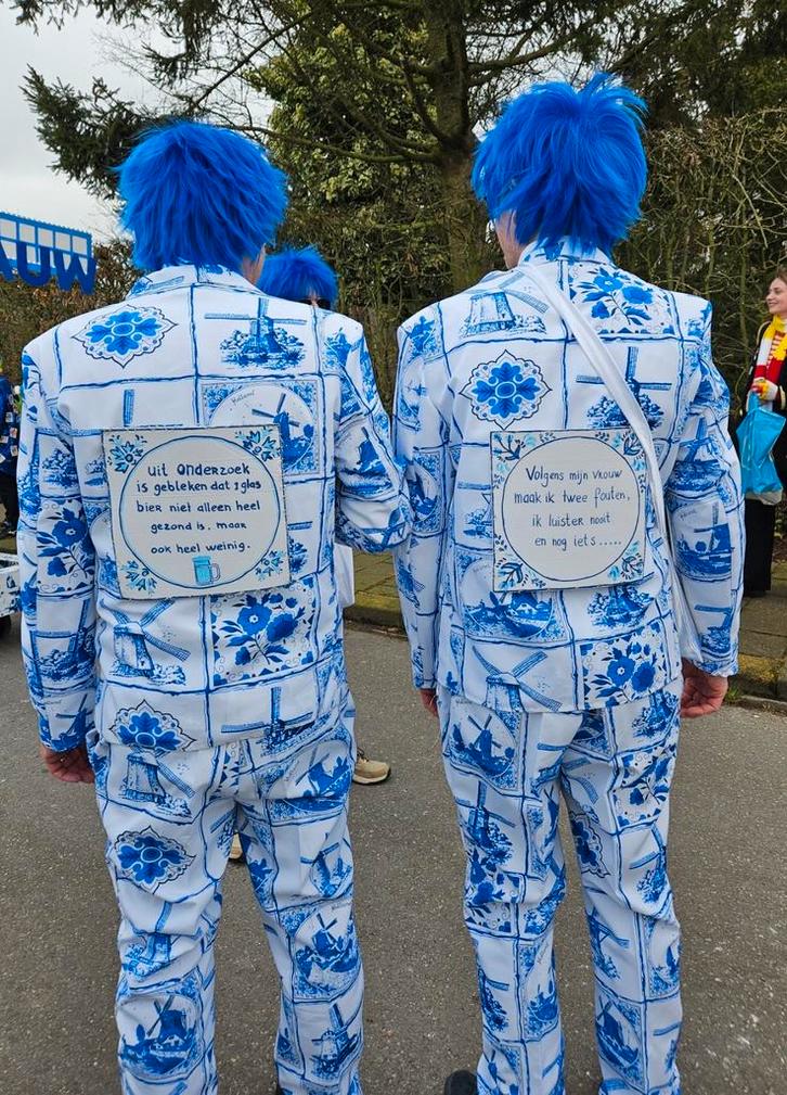Loopgroep carnaval Delftsblauwe kleding, Kleding | Heren, Carnavalskleding en Feestkleding, Zo goed als nieuw, Ophalen