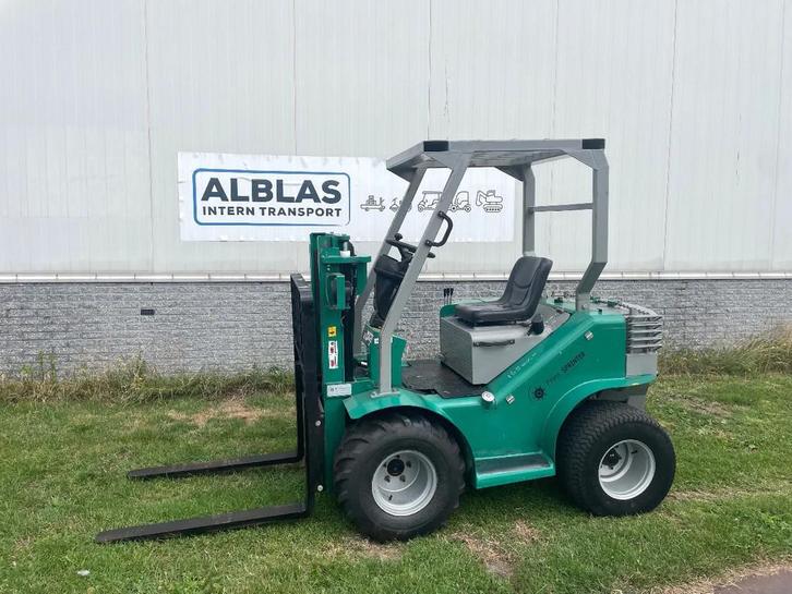 Prins Sprinter automaat ruwterreinheftruck (bj 2017), Zakelijke goederen, Machines en Bouw | Heftrucks en Intern transport, Ruwterrein