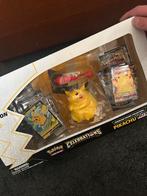 Celebrations Premium Figure Collection: Pikachu VMAX, Ophalen of Verzenden, Zo goed als nieuw, Overige typen, Foil
