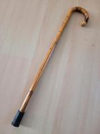 Retro houten wandelstok stok 77 cm, Diversen, Wandelstokken, Ophalen of Verzenden, Zo goed als nieuw