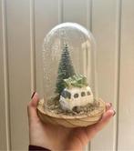 Kerst stolp met kerstboom en witte auto | Kerst decoratie, Ophalen, Gebruikt
