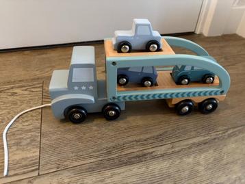 Houten Little Dutch vrachtwagen met oplegger beschikbaar voor biedingen
