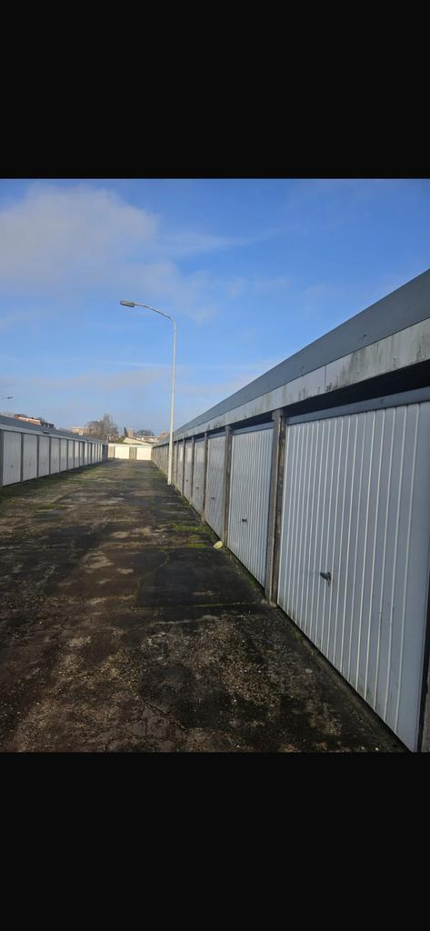 Garagebox te huur veendam, Huizen en Kamers, Garages en Parkeerplaatsen